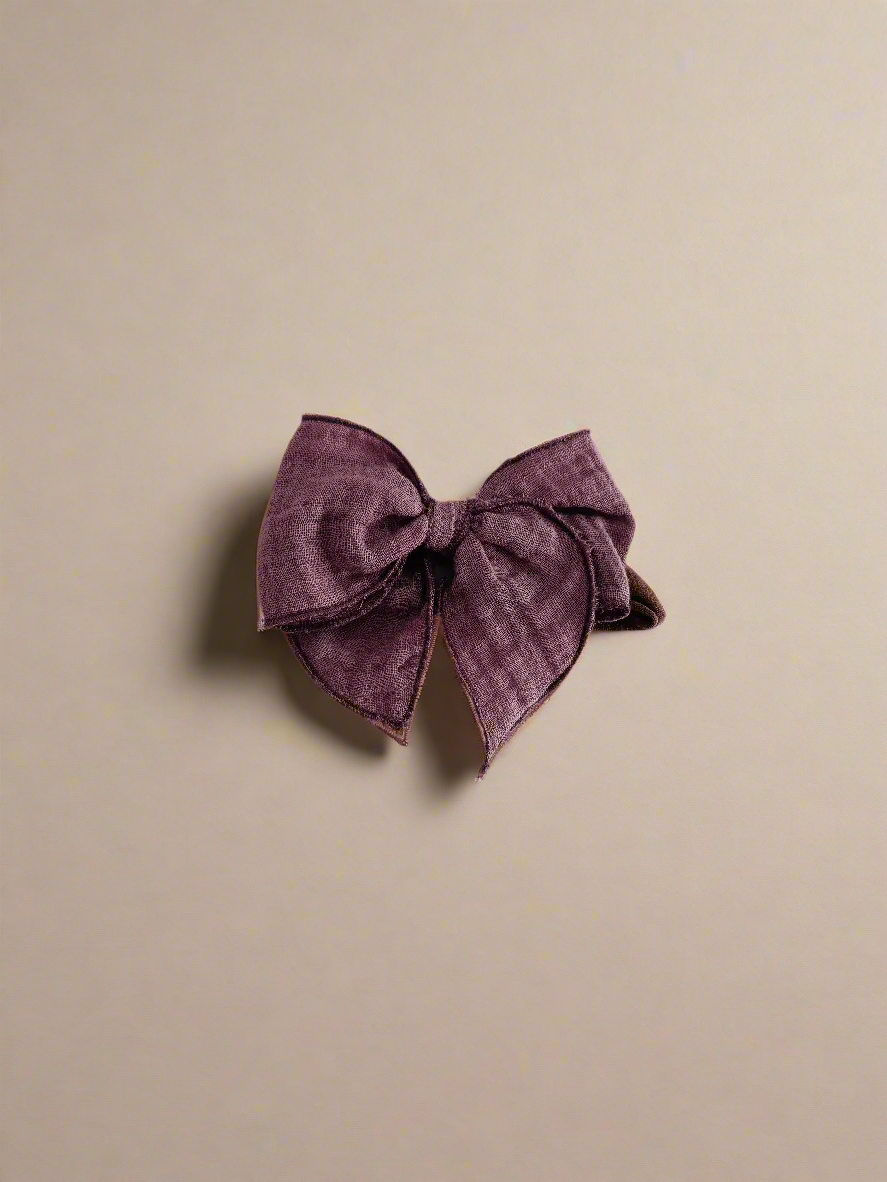 purple hair bow