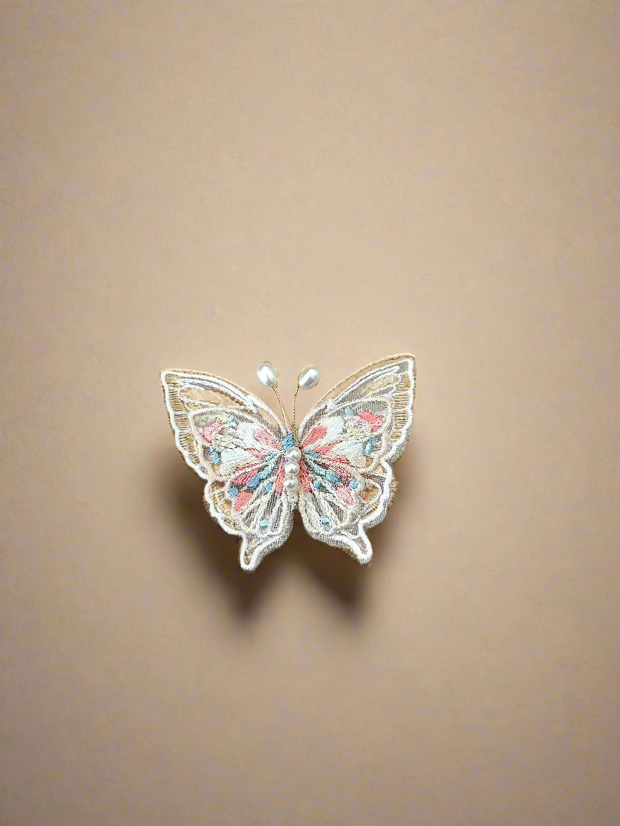 dainty butterfly hair clip