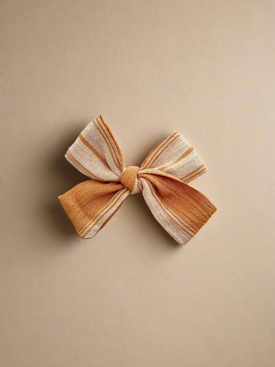 Two tone school girl bow