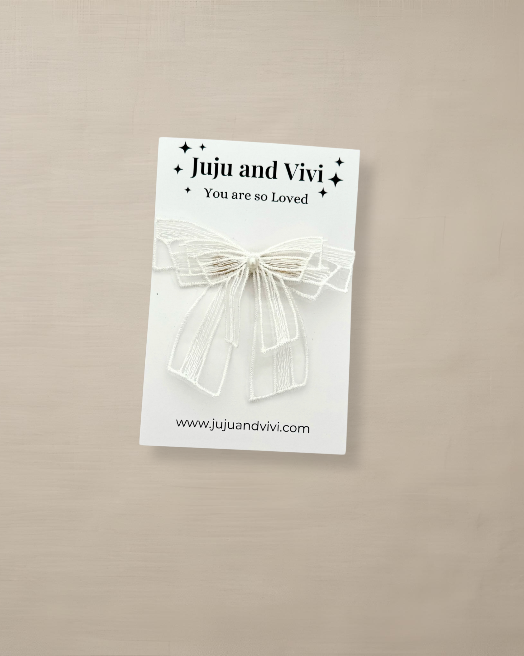 Dainty bow alligator clip 