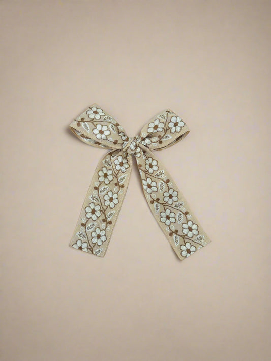 Long Tail // Ivory Jessica