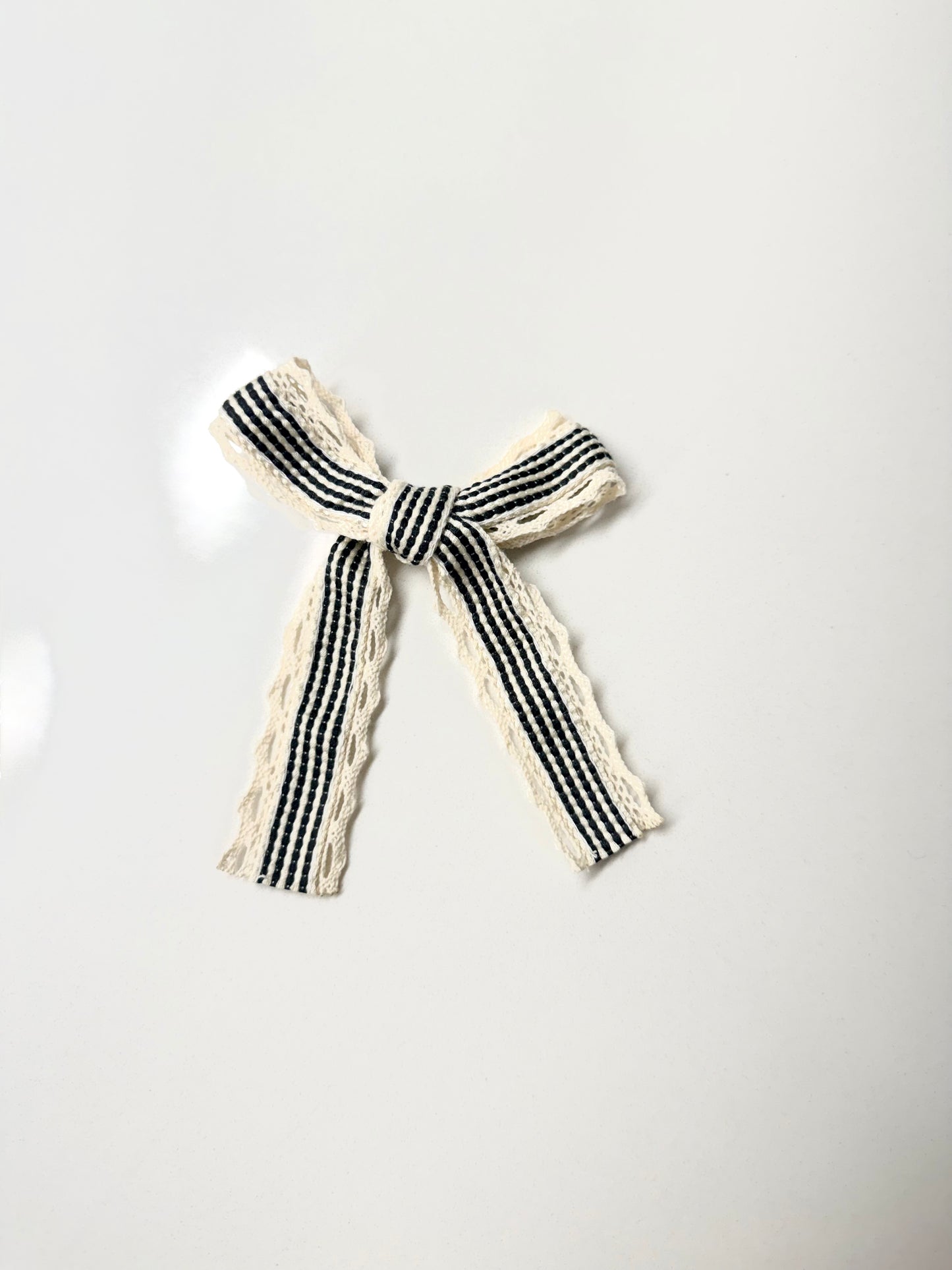 Black Holiday Market // Midi Tail