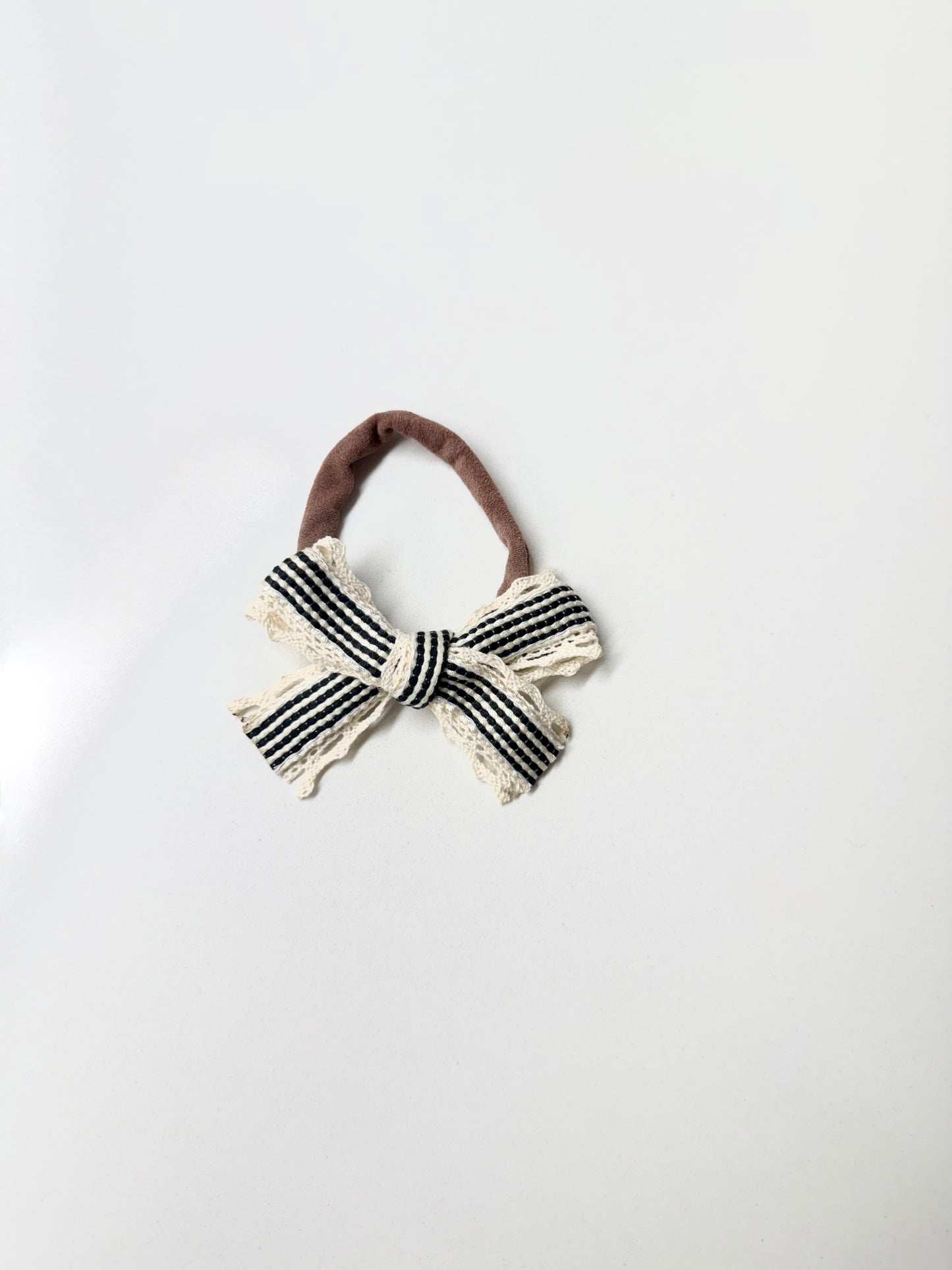 Black Holiday Market // School Girl