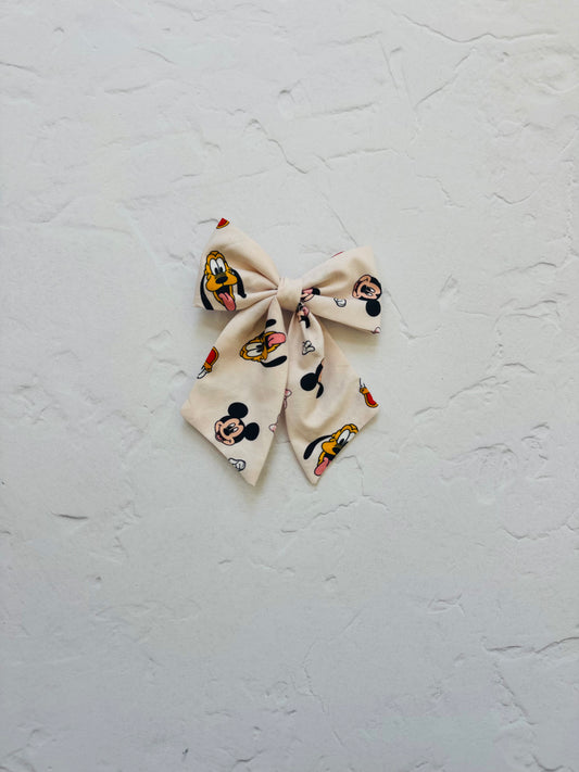 Mickie and friends hair bow 