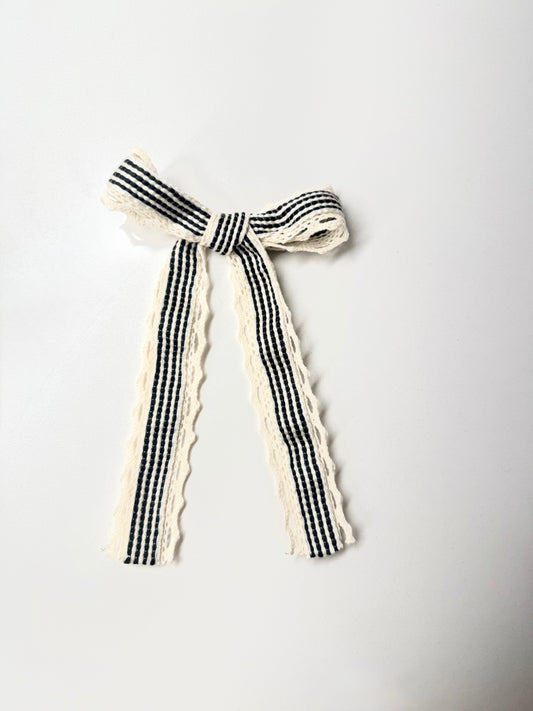 neutral striped lace bow 
