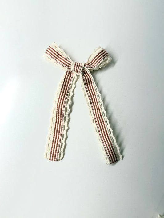 Red Holiday Market //  Long Tail